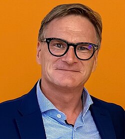 Prof. Dr. phil. Dirk Lanzerath