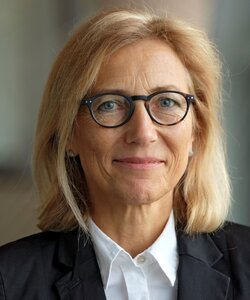 Prof. Dr. theol. Elisabeth Gräb-Schmidt